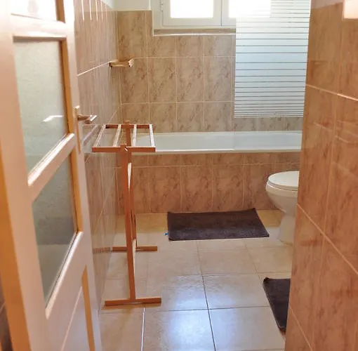 Pensión O Bigode Do Rato 2*